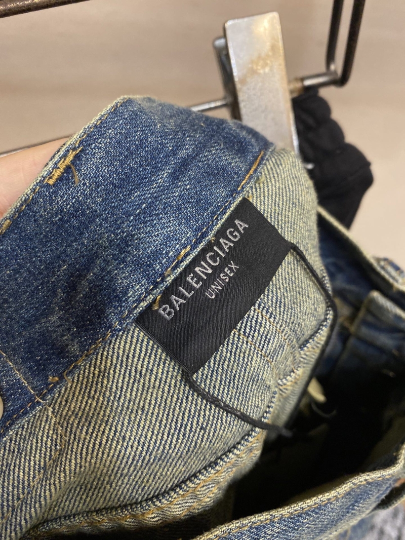 Ba1en*iaga long pants